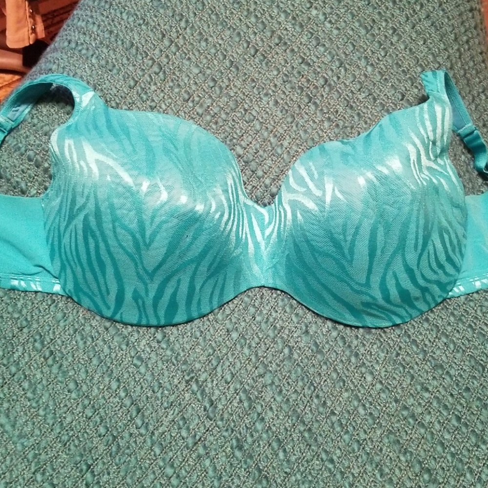 40G Cacique Blue zebra overlay bra
